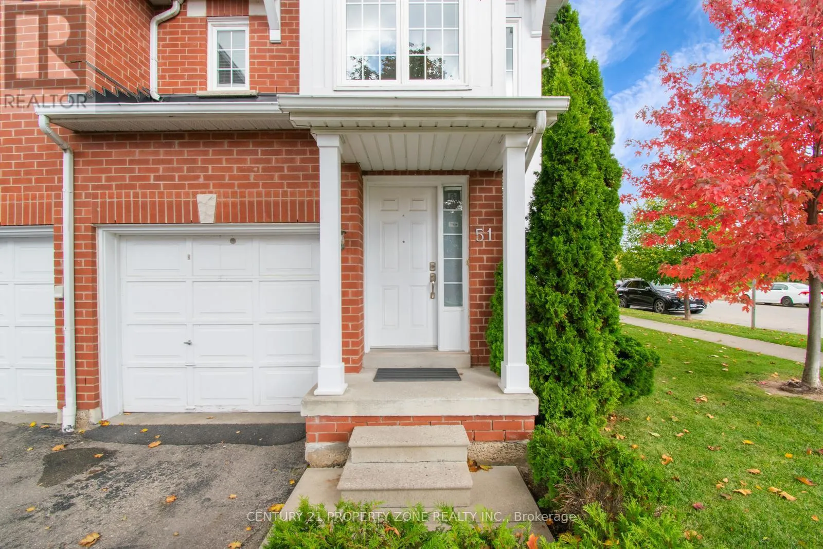 51 - 1575 SOUTH PARADE COURT