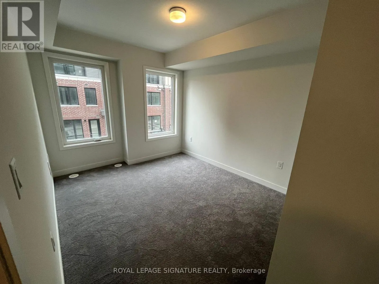 3 - 3409 RIDGEWAY DRIVE