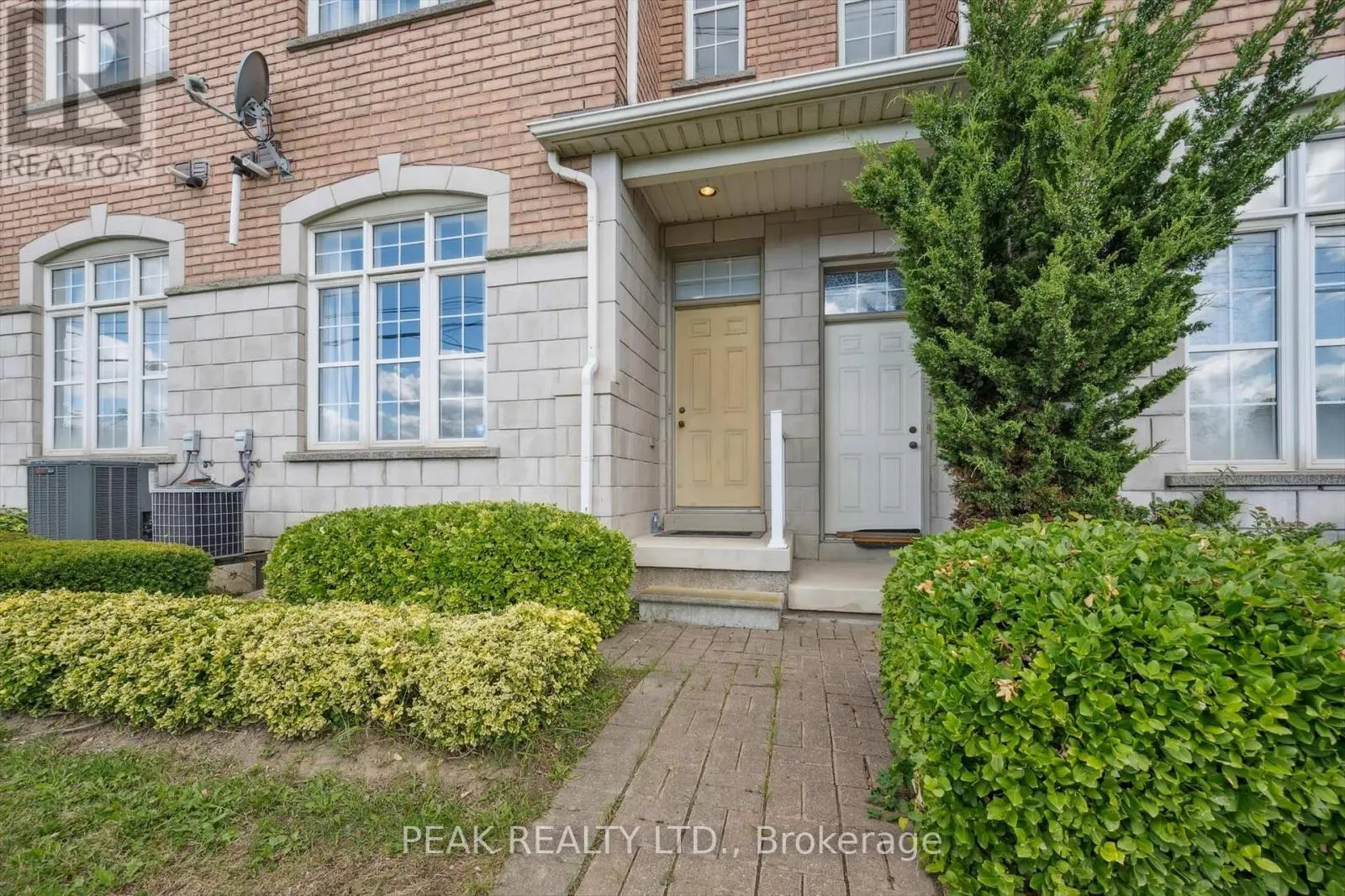 26 - 3030 BREAKWATER COURT