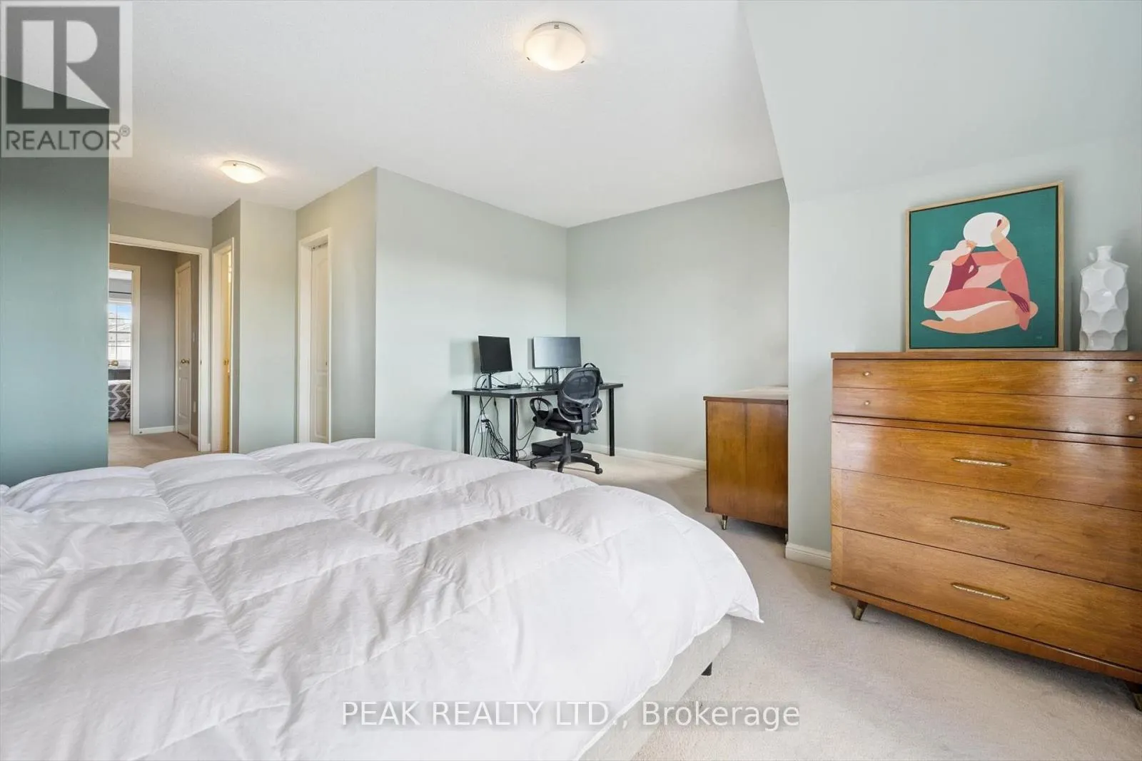 26 - 3030 BREAKWATER COURT