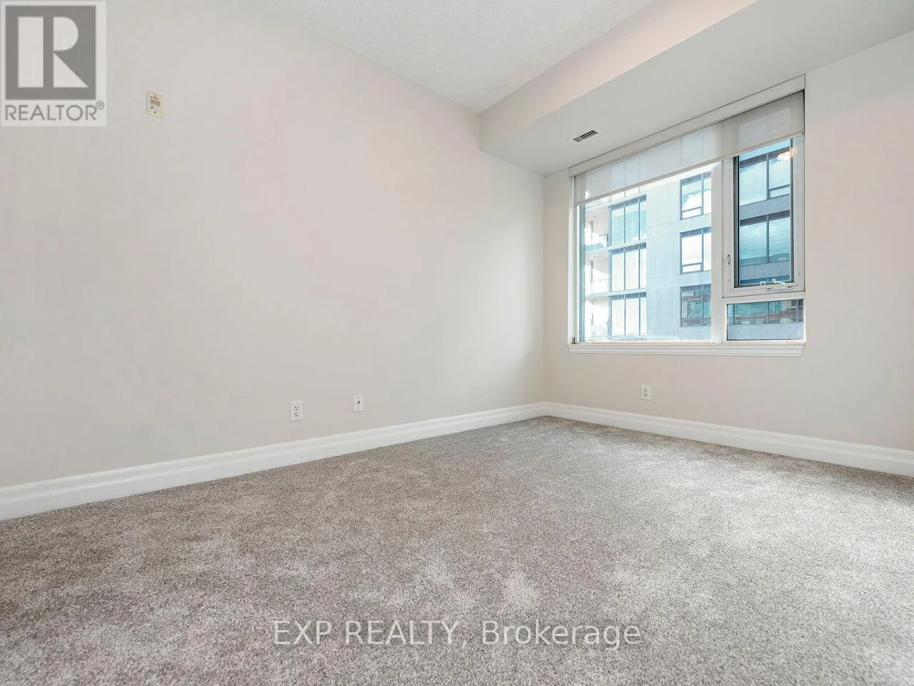 406 - 65 PORT STREET E