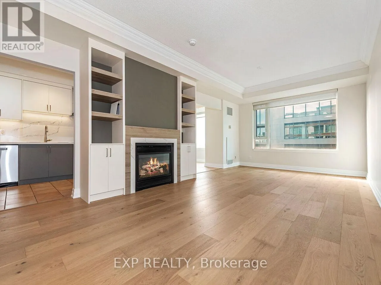 406 - 65 PORT STREET E