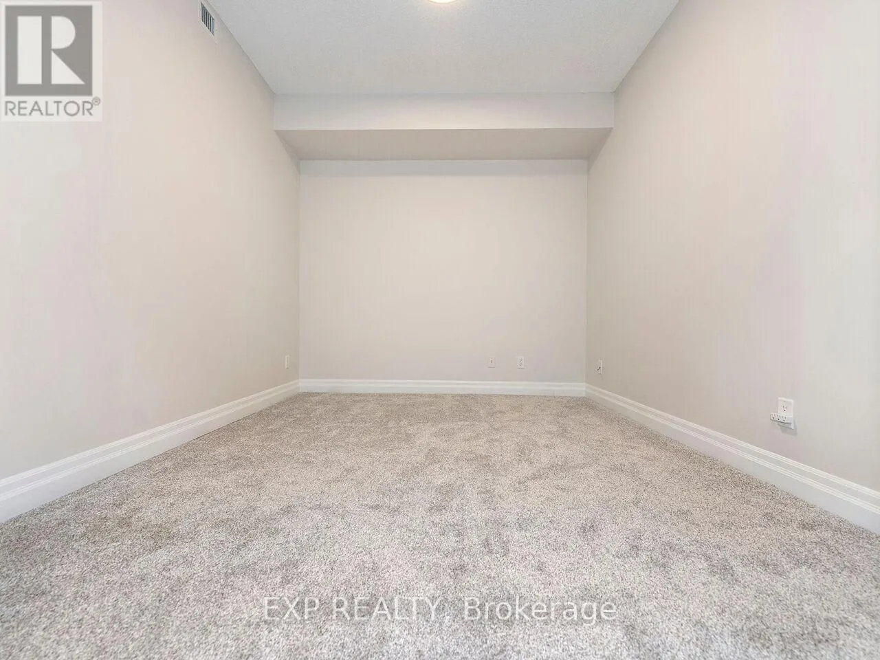 406 - 65 PORT STREET E