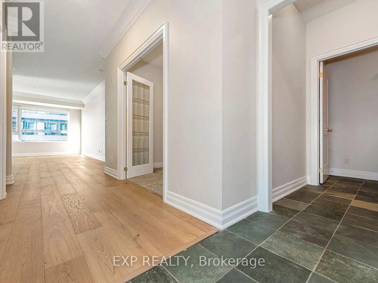 406 - 65 PORT STREET E