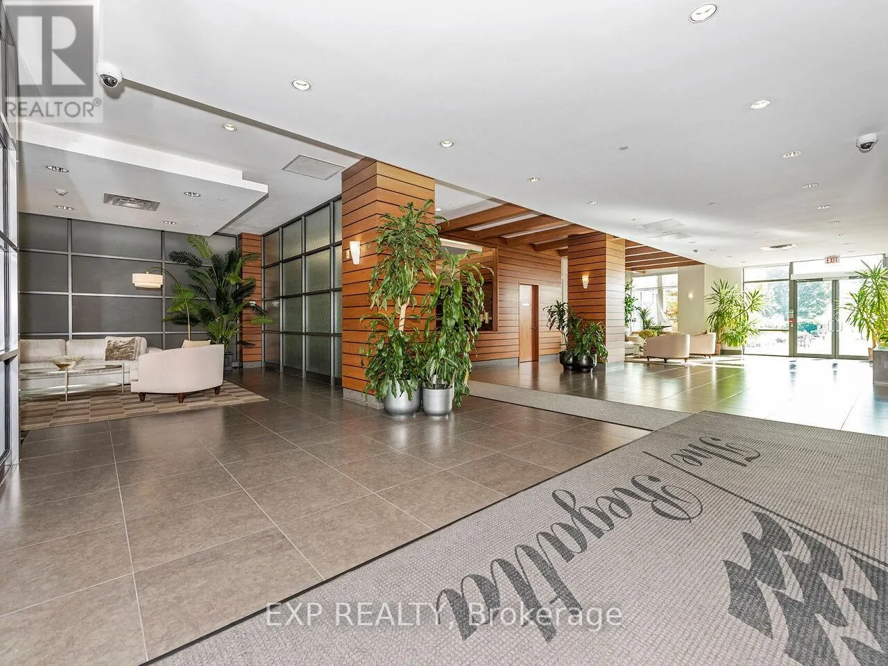 406 - 65 PORT STREET E