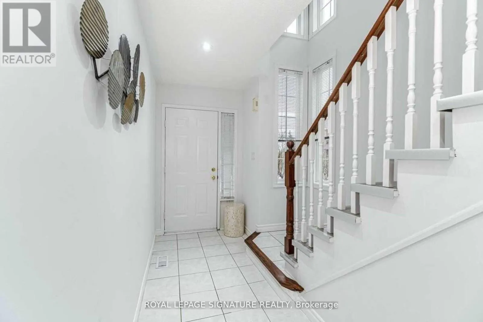 45 - 1591 SOUTH PARADE COURT