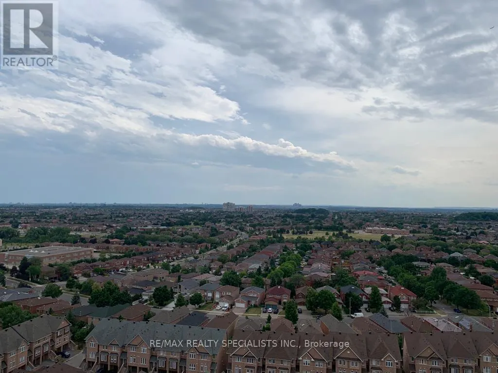 1805 - 55 STRATHAVEN DRIVE