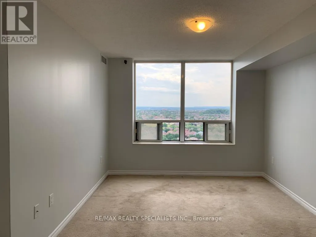 1805 - 55 STRATHAVEN DRIVE