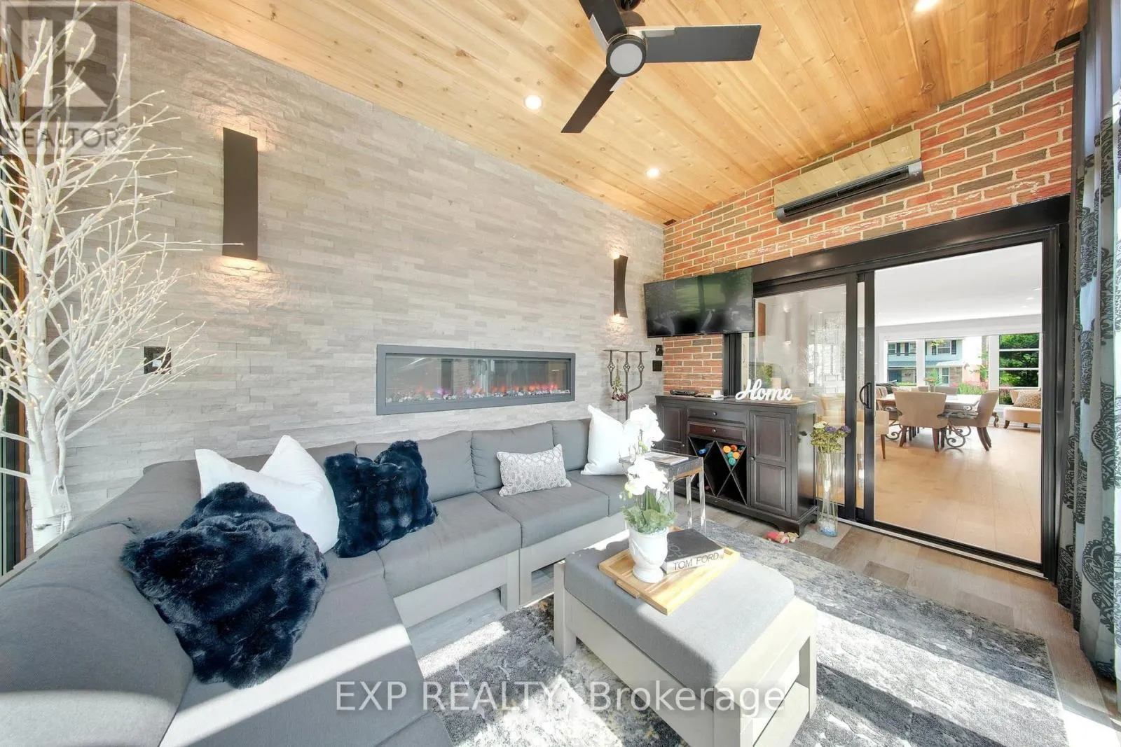 3620 PONYTRAIL DRIVE