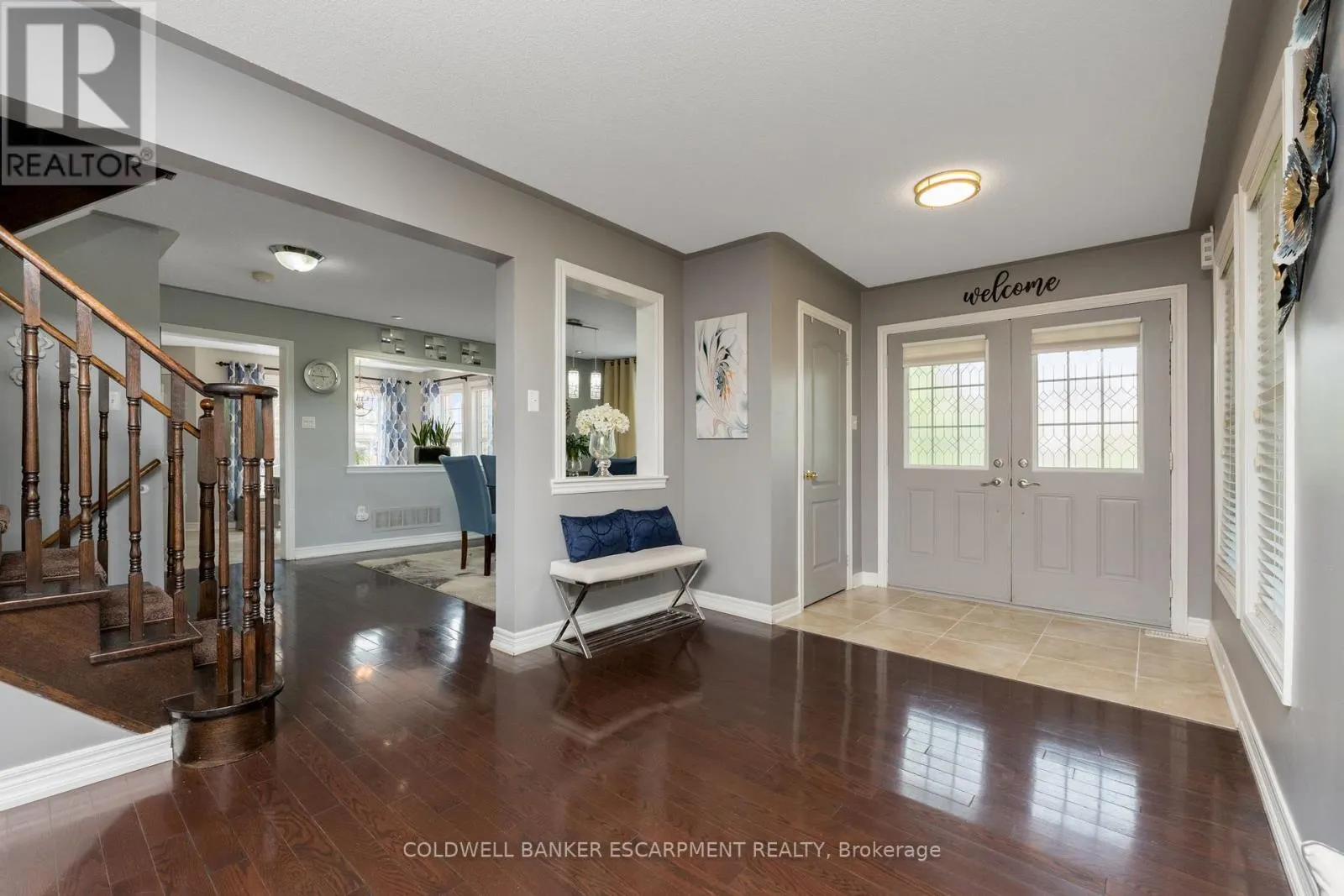 256 LANDSBOROUGH AVENUE S