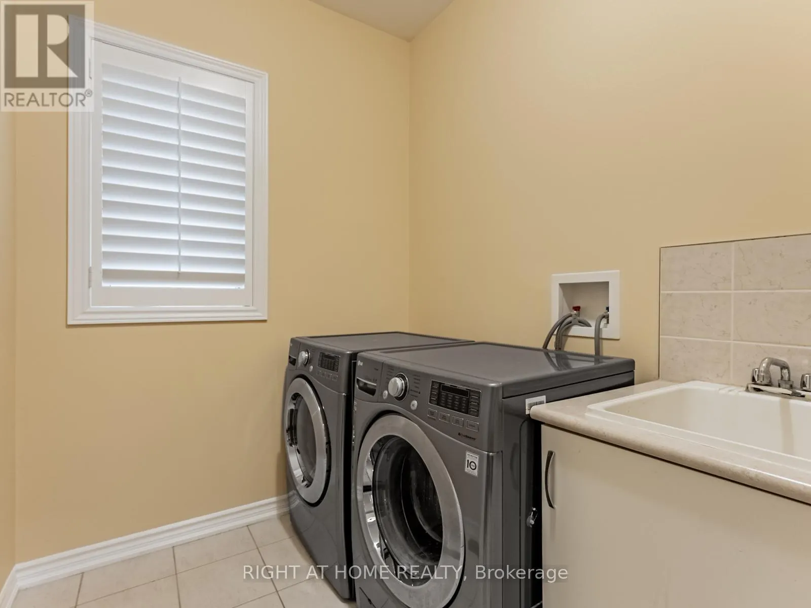 7 MEDITERRANEAN CRESCENT