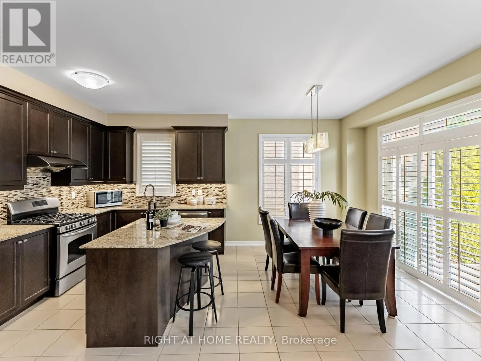 7 MEDITERRANEAN CRESCENT