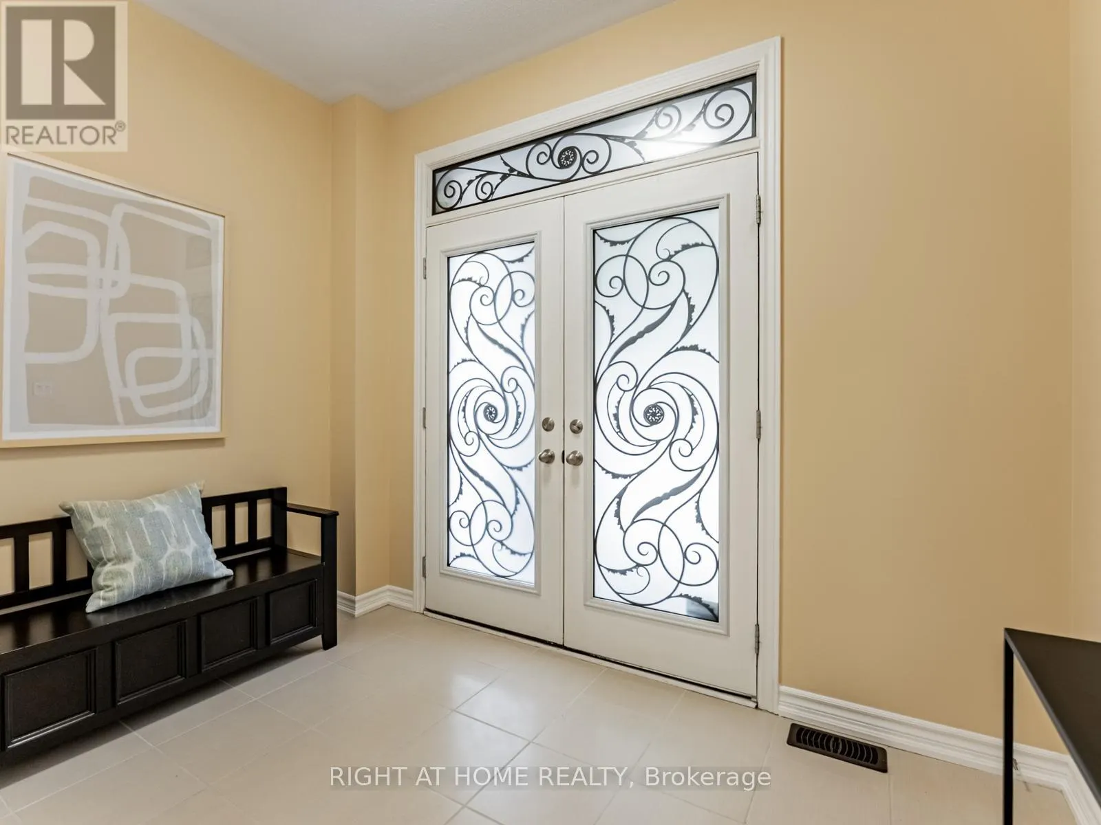 7 MEDITERRANEAN CRESCENT