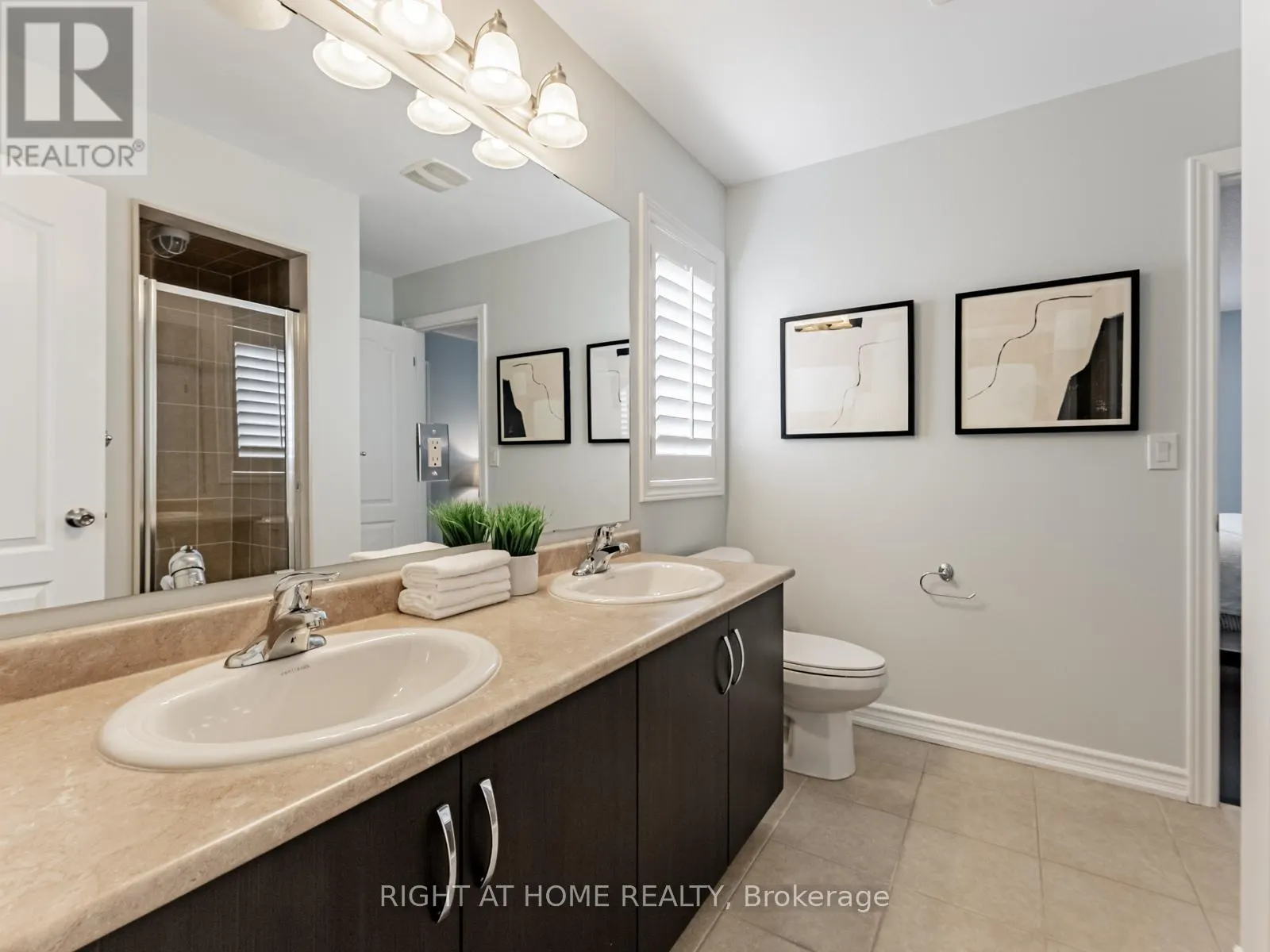 7 MEDITERRANEAN CRESCENT