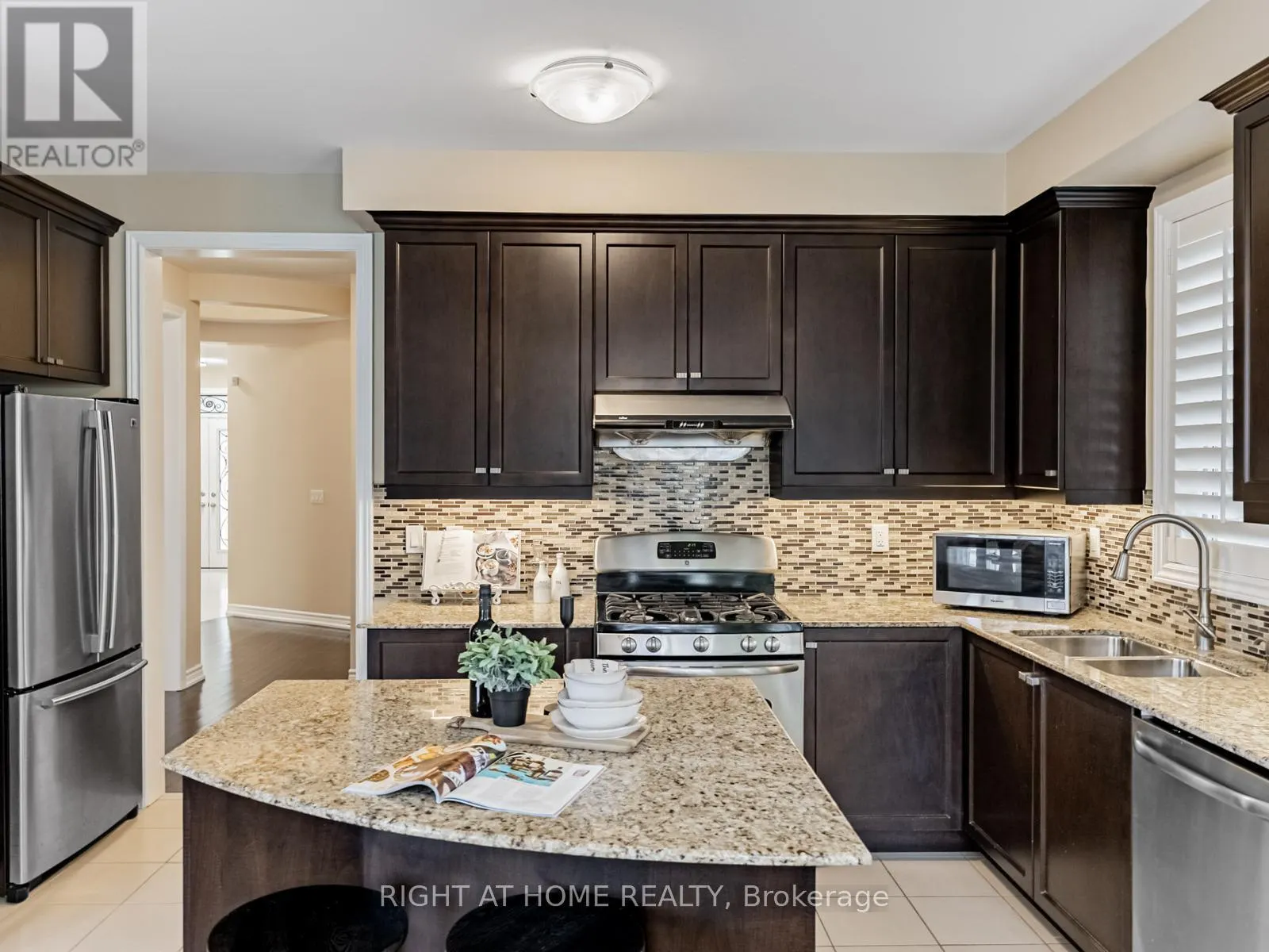 7 MEDITERRANEAN CRESCENT