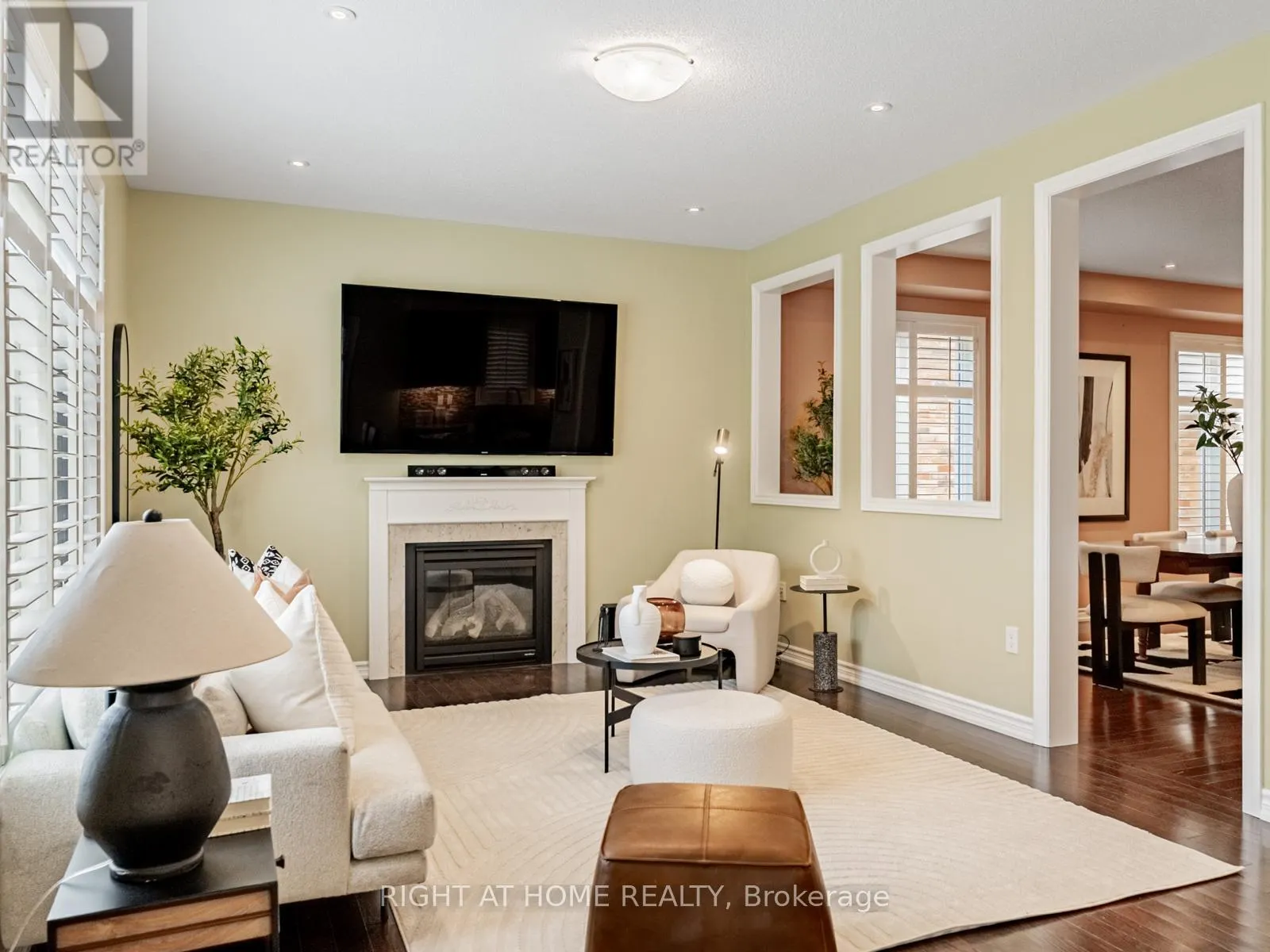 7 MEDITERRANEAN CRESCENT