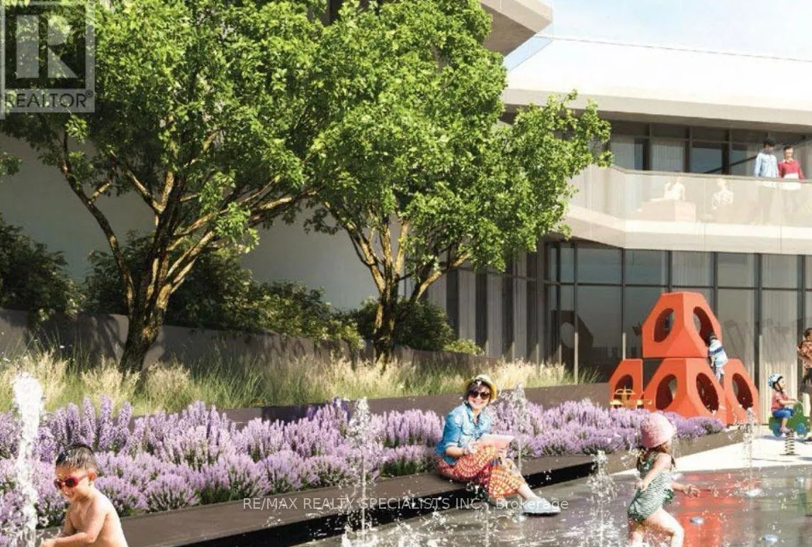 211 - 3900 CONFEDERATION PARKWAY