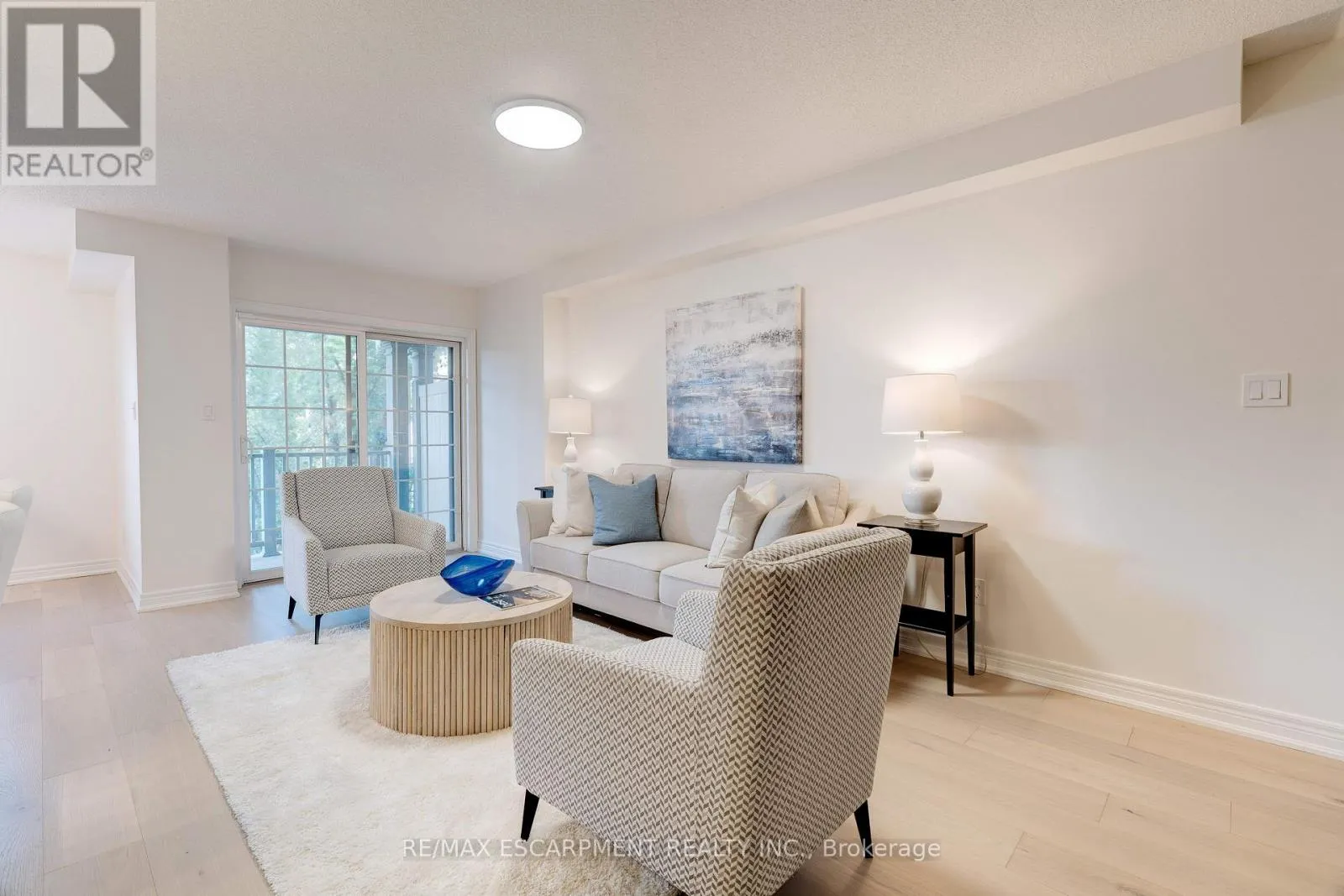 628 GARIBALDI COMMON