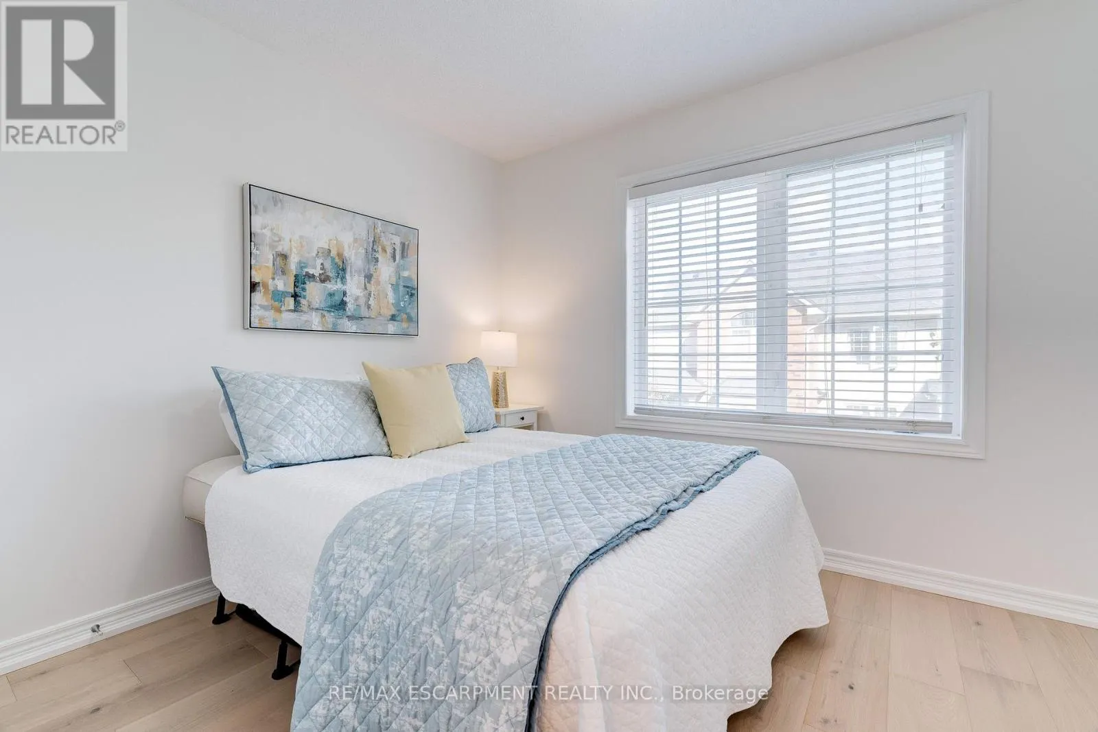 628 GARIBALDI COMMON