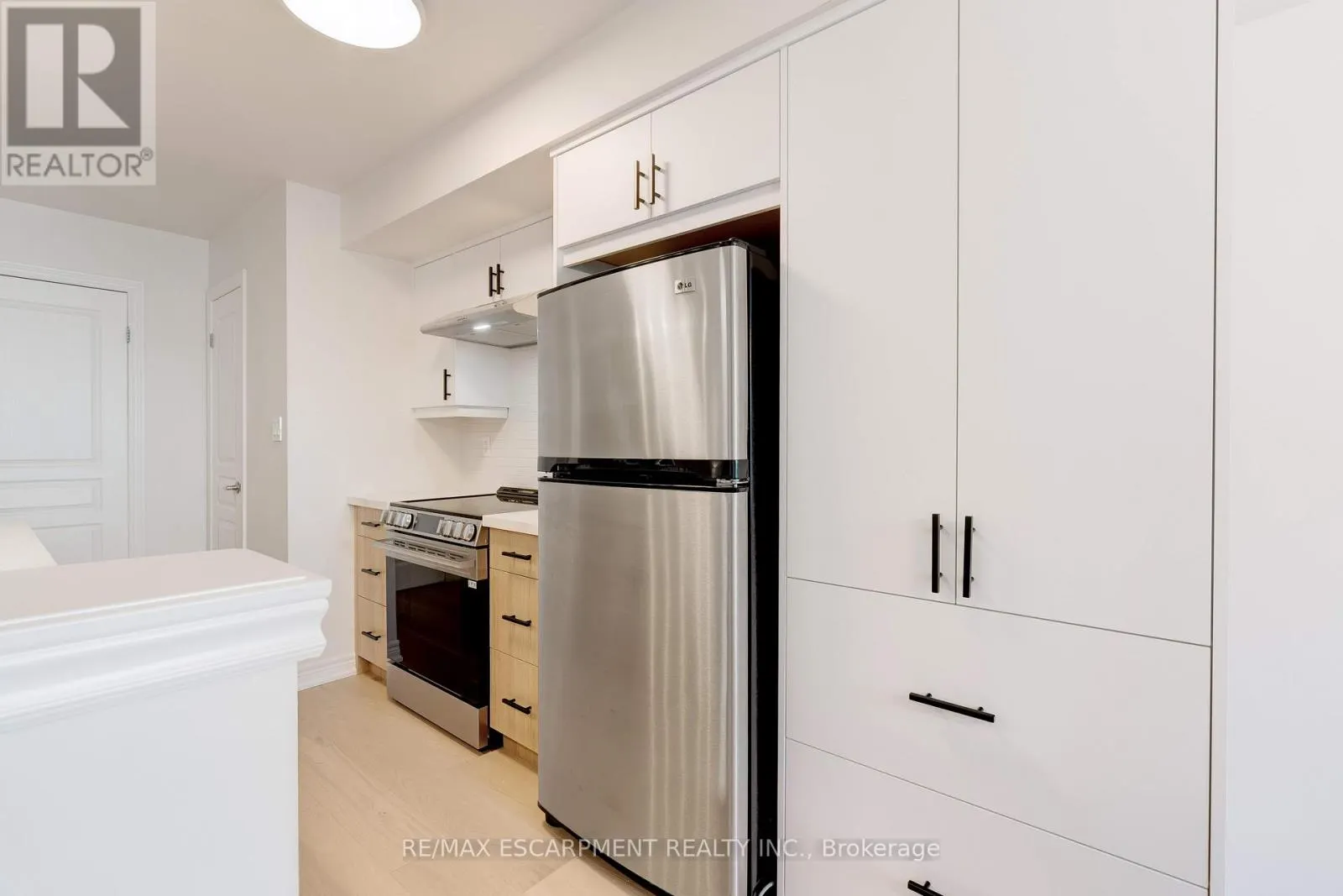 628 GARIBALDI COMMON