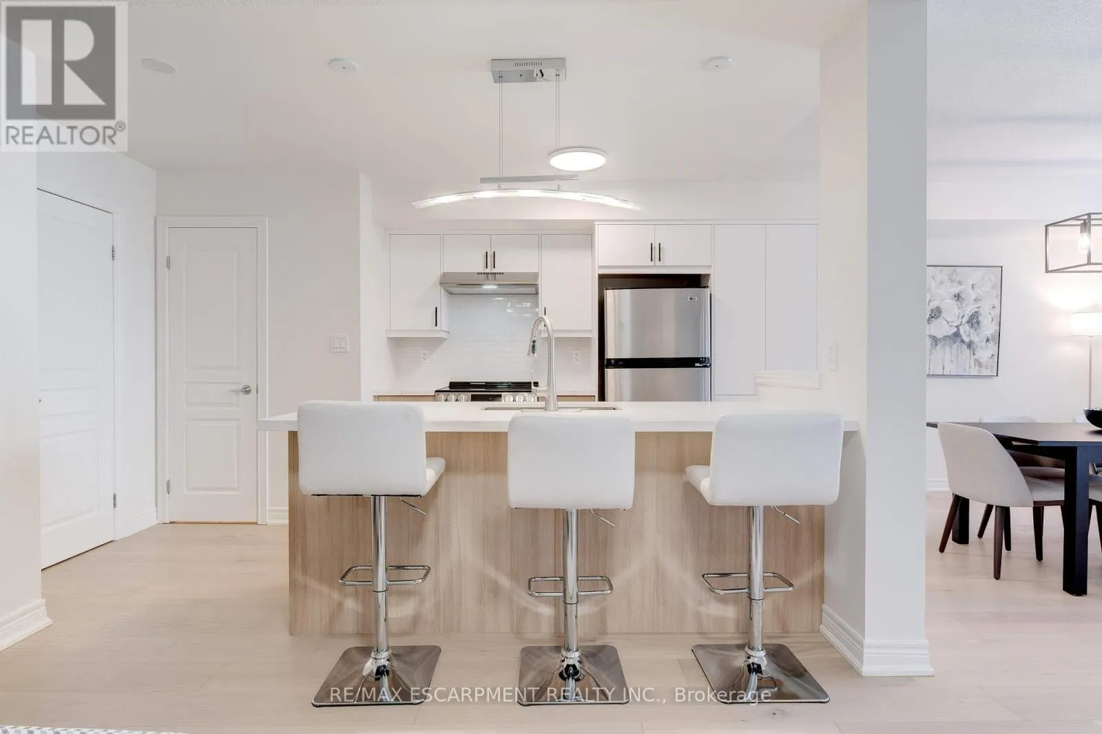 628 GARIBALDI COMMON