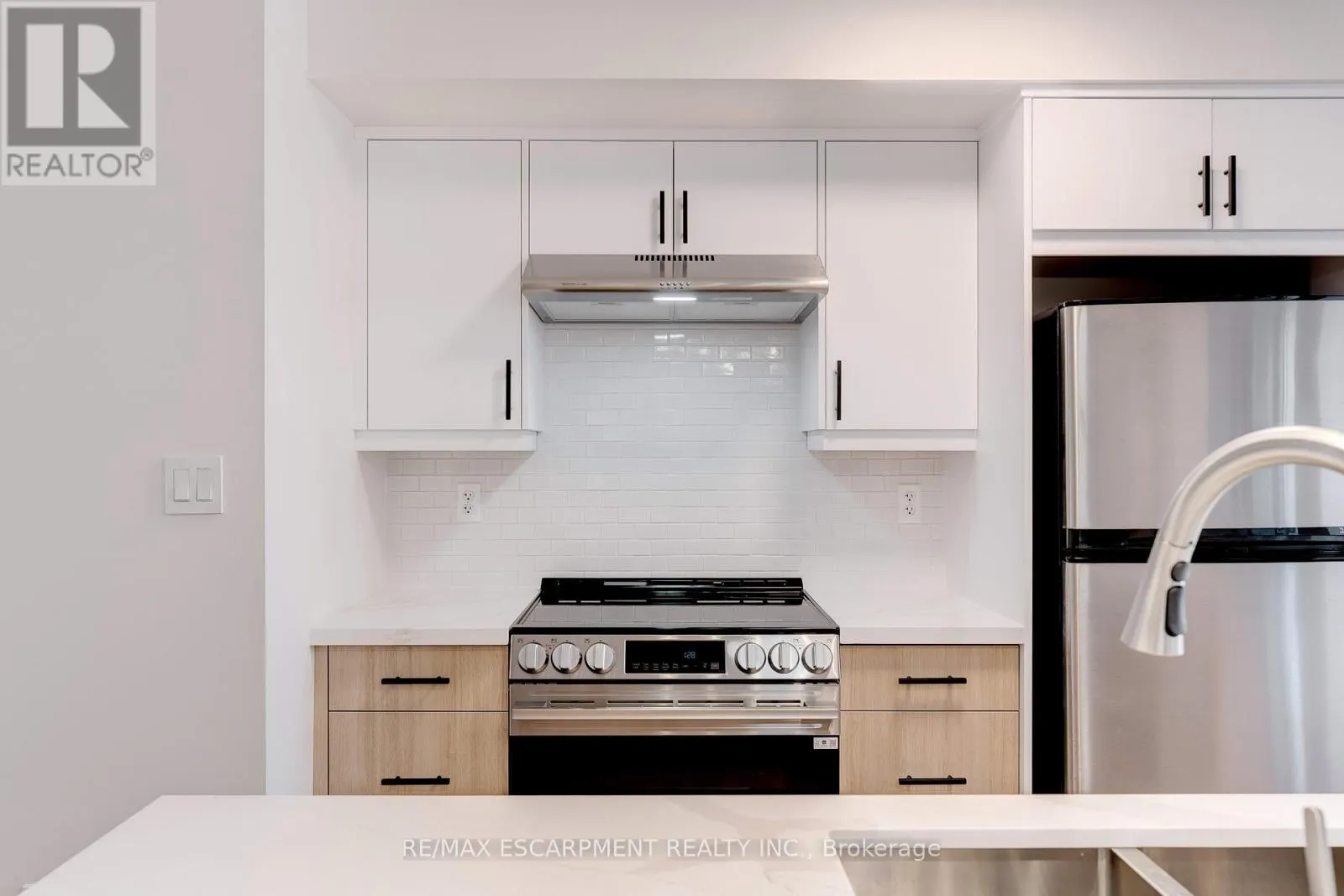 628 GARIBALDI COMMON