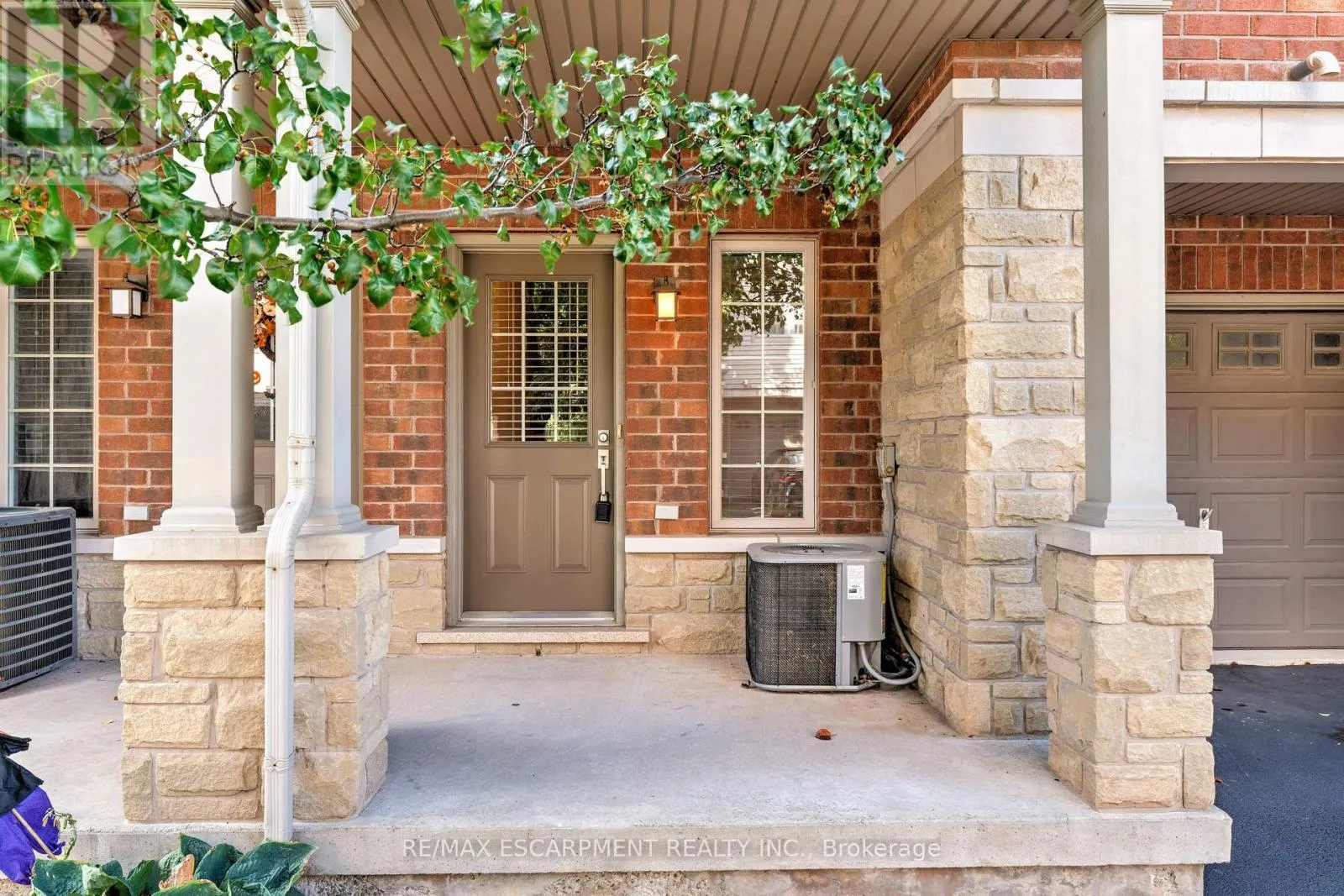 628 GARIBALDI COMMON