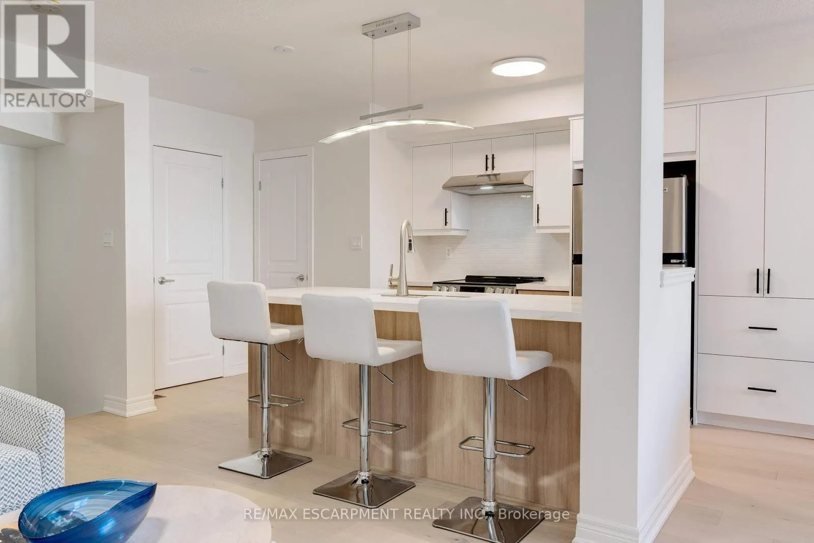 628 GARIBALDI COMMON