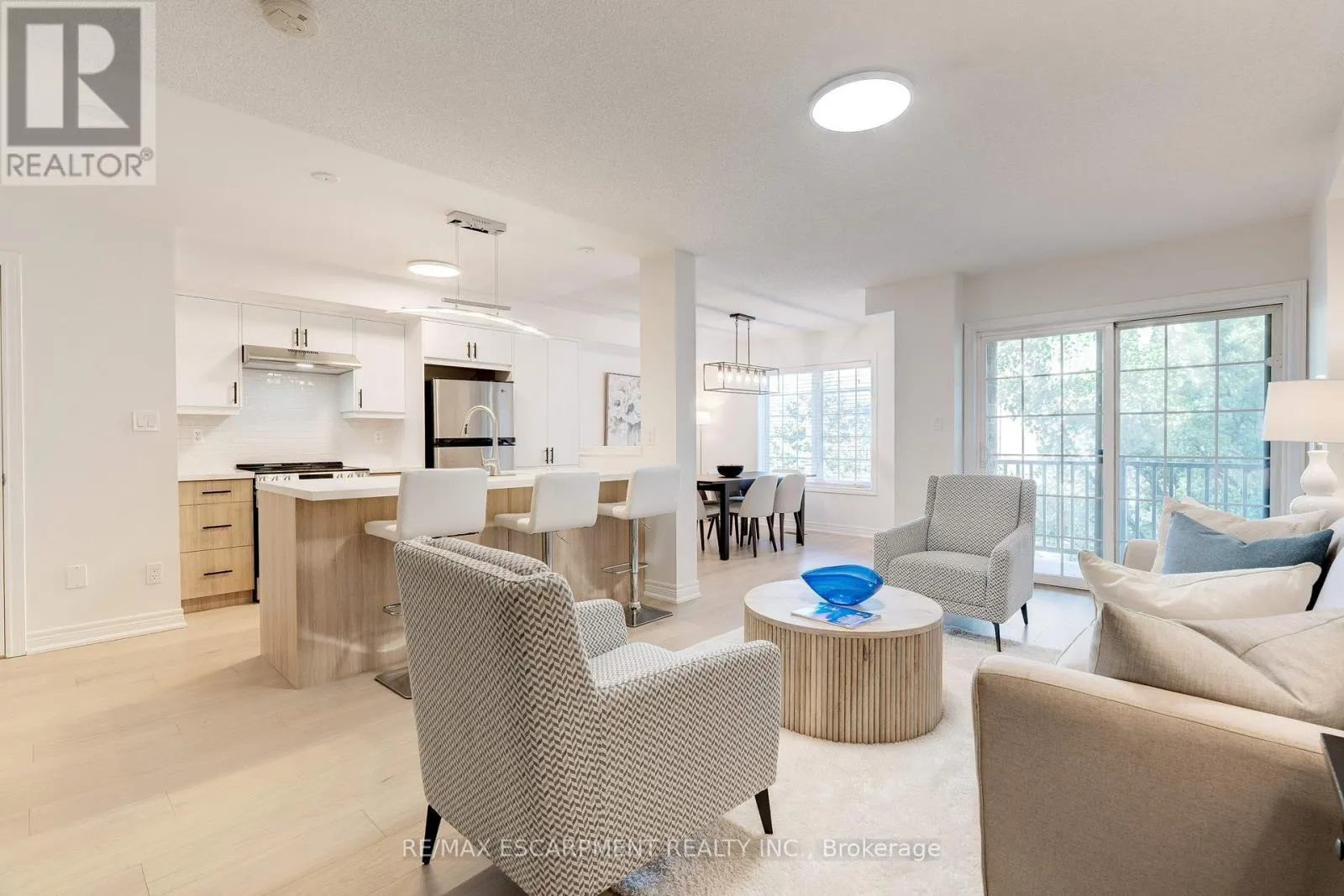 628 GARIBALDI COMMON