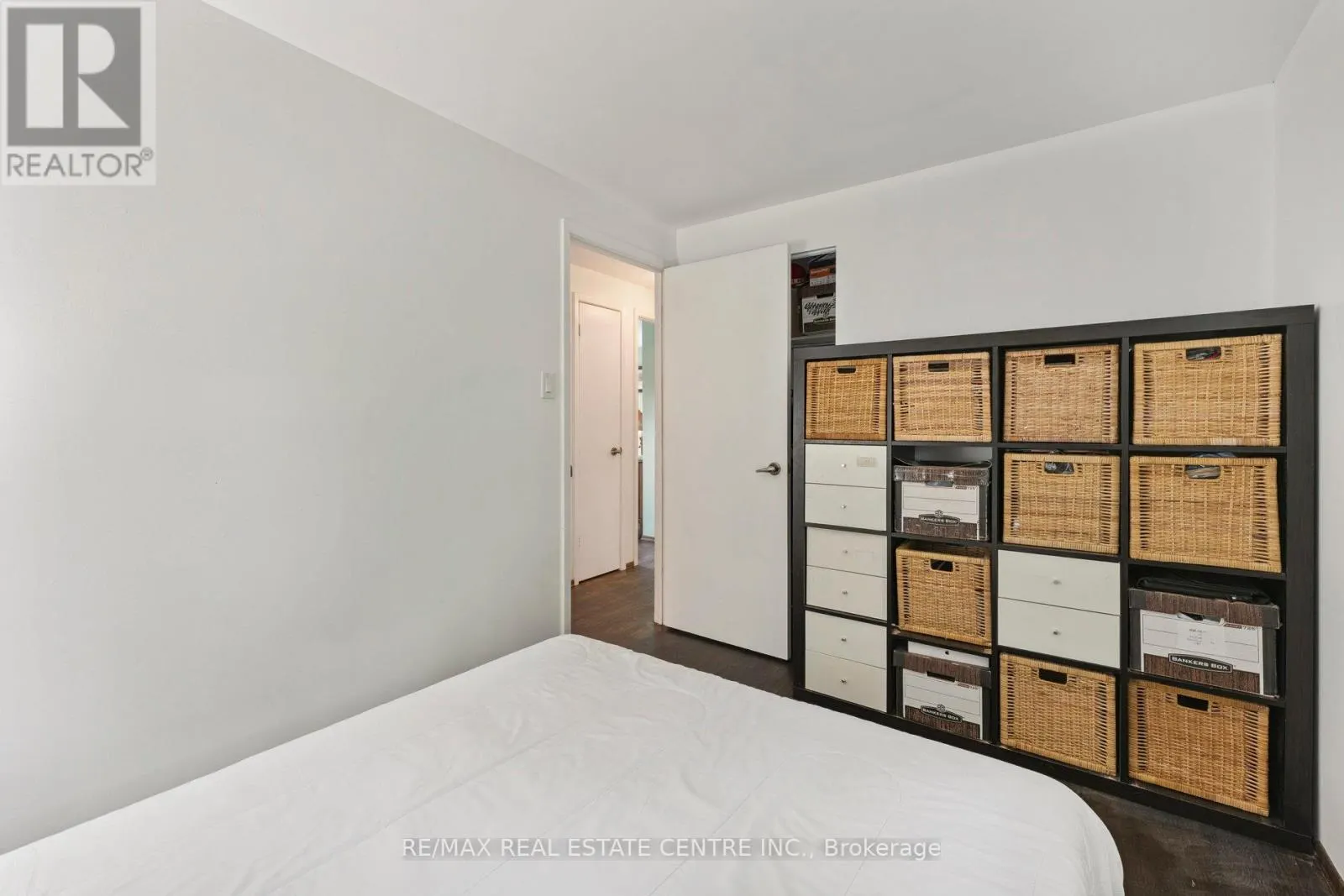 102 RUTHERFORD ROAD N