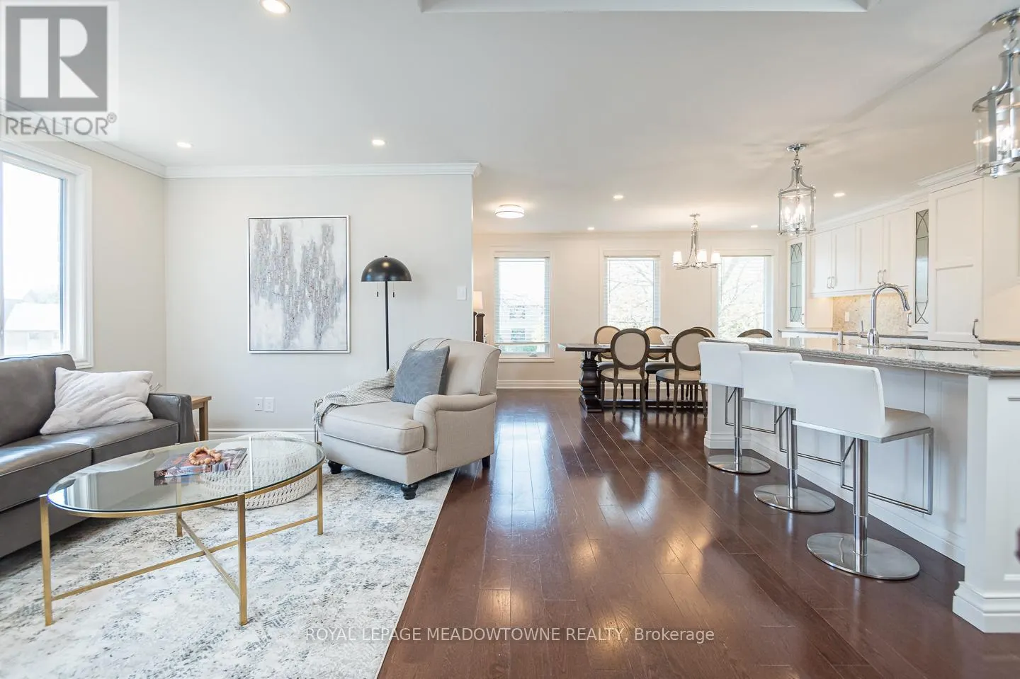 UPPER - 611 BEAVER COURT