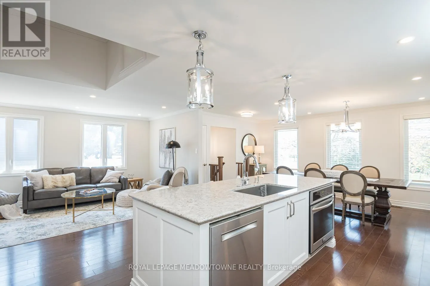 UPPER - 611 BEAVER COURT