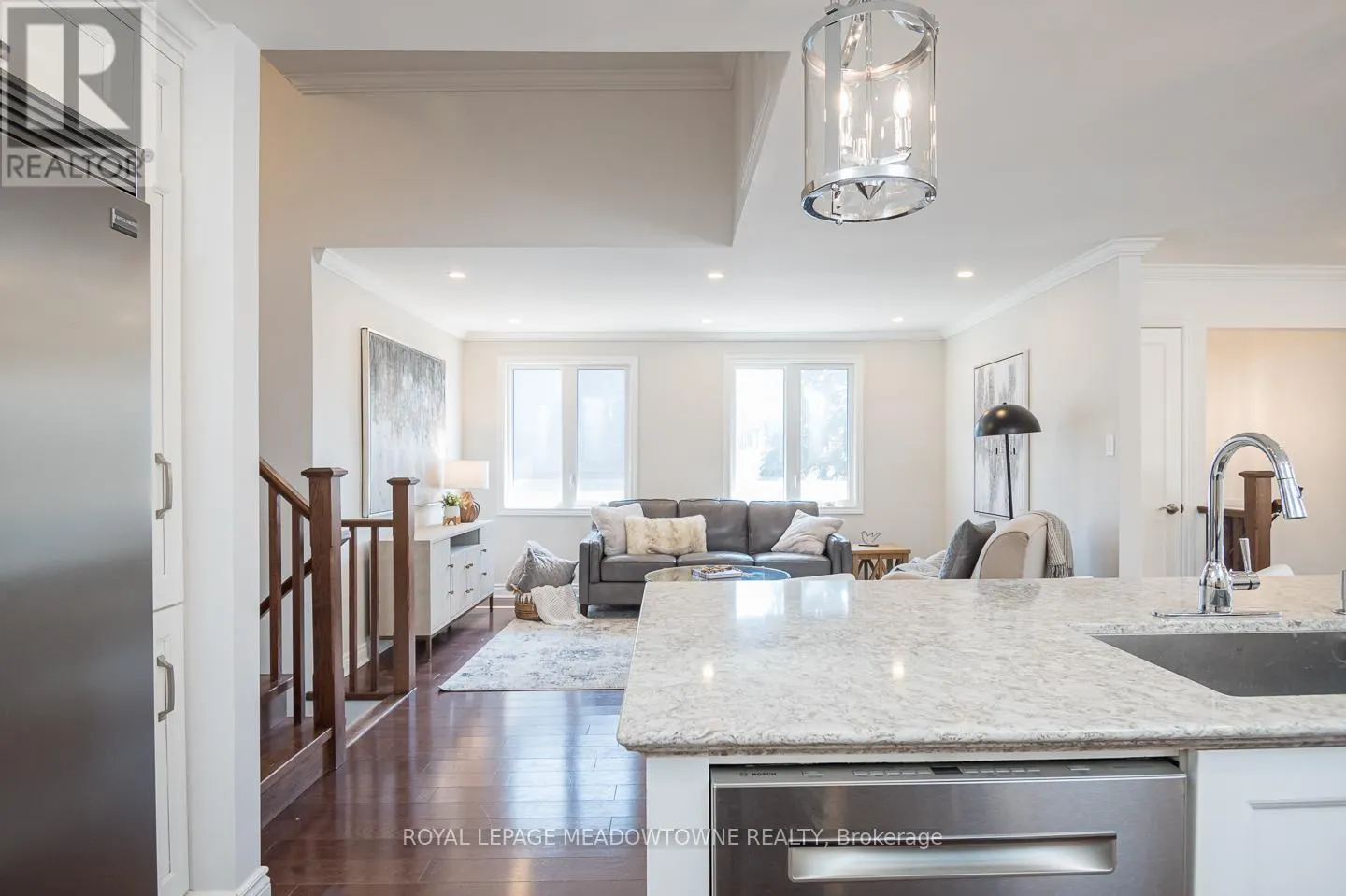 UPPER - 611 BEAVER COURT