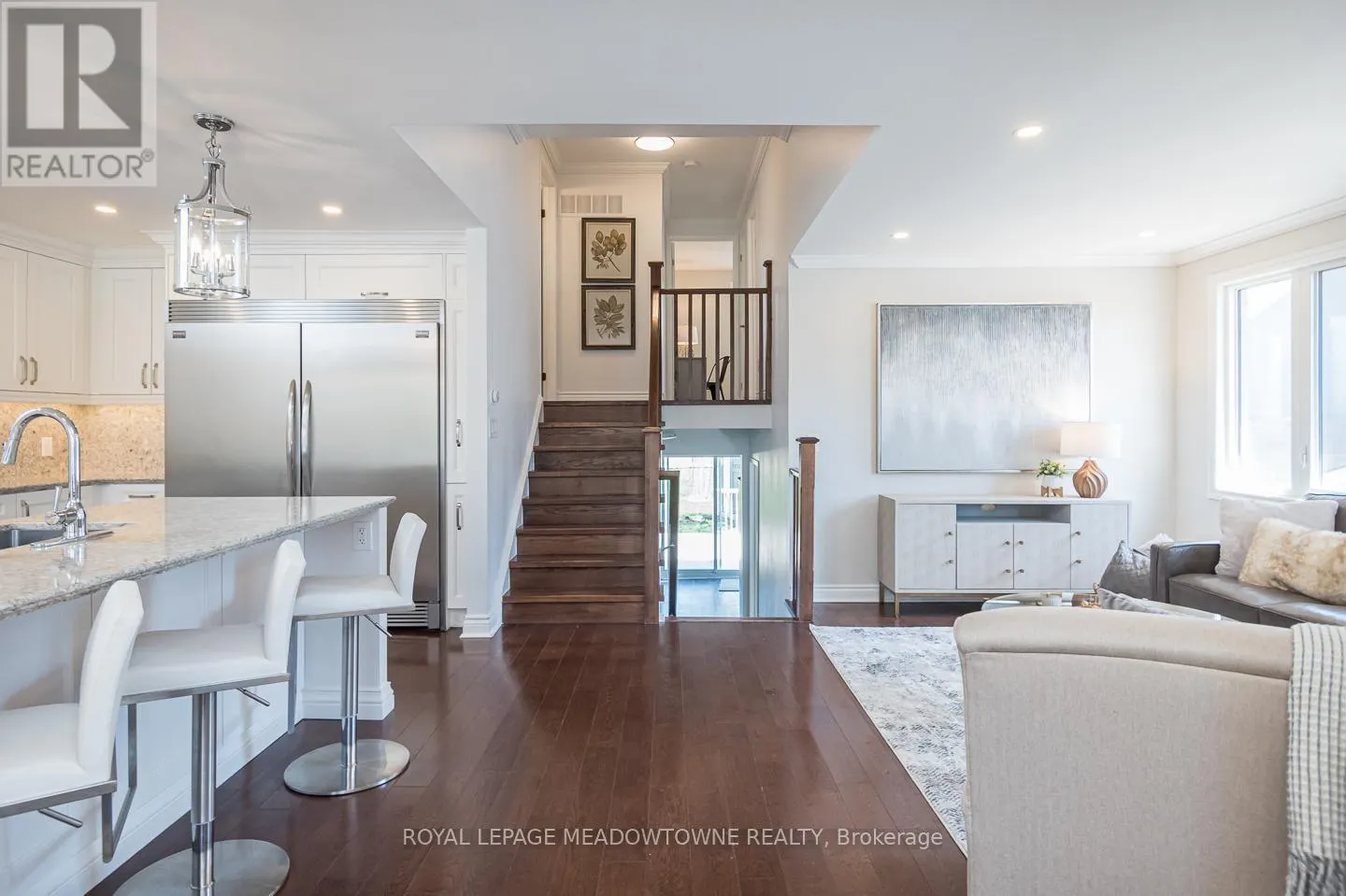 UPPER - 611 BEAVER COURT