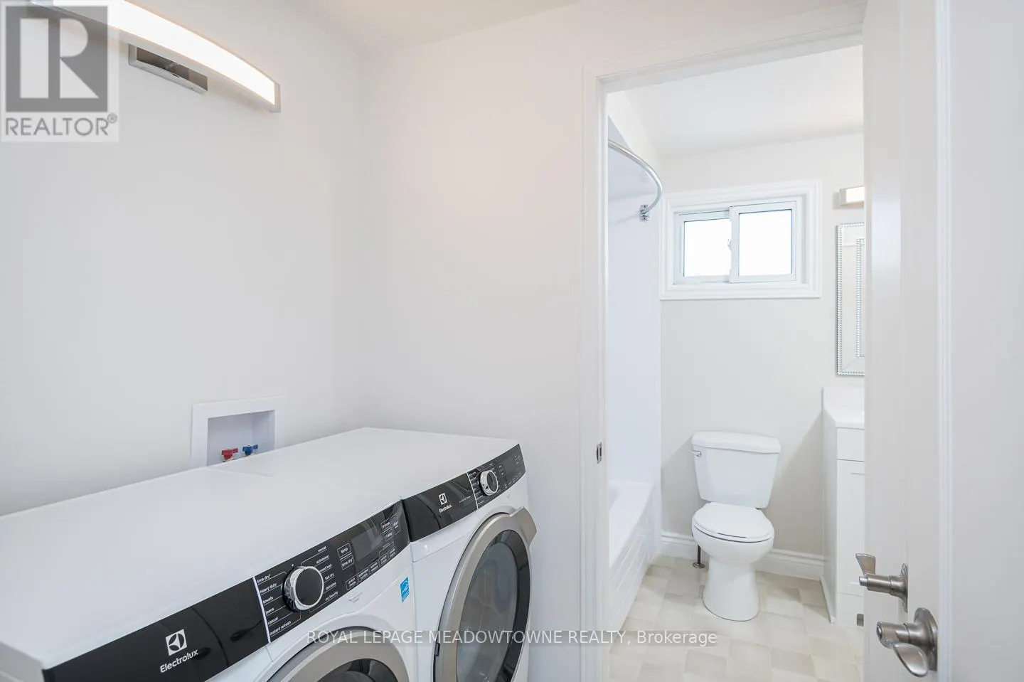 UPPER - 611 BEAVER COURT