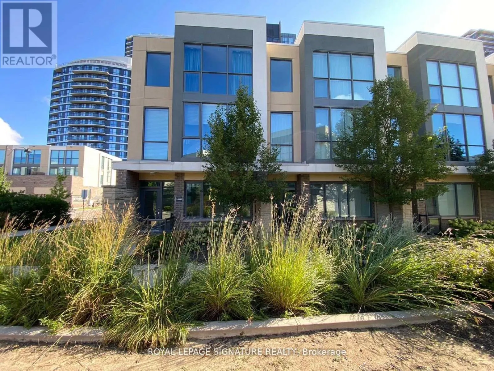 1 - 5040 FOUR SPRINGS AVENUE