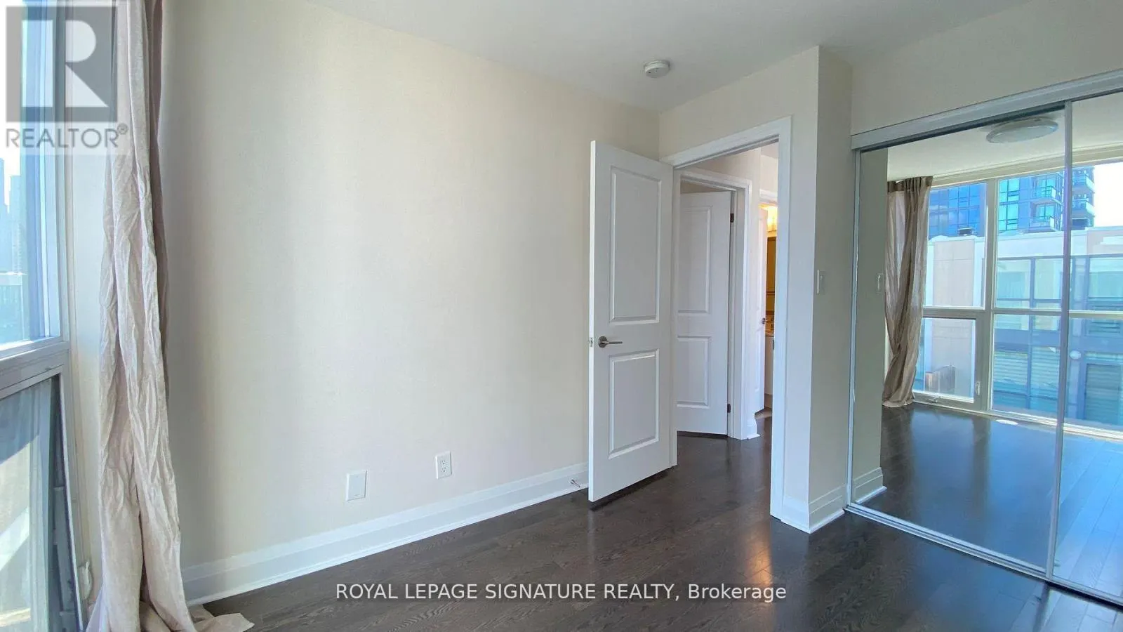 1 - 5040 FOUR SPRINGS AVENUE