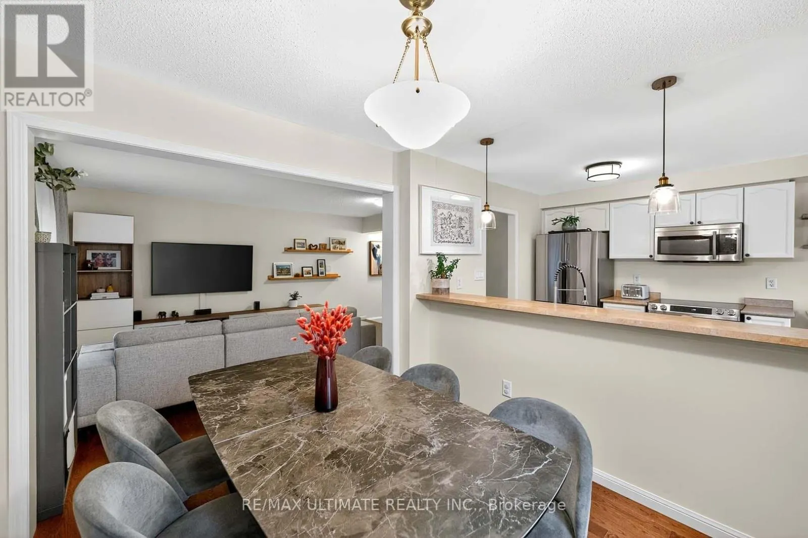 3056 DEWRIDGE AVENUE