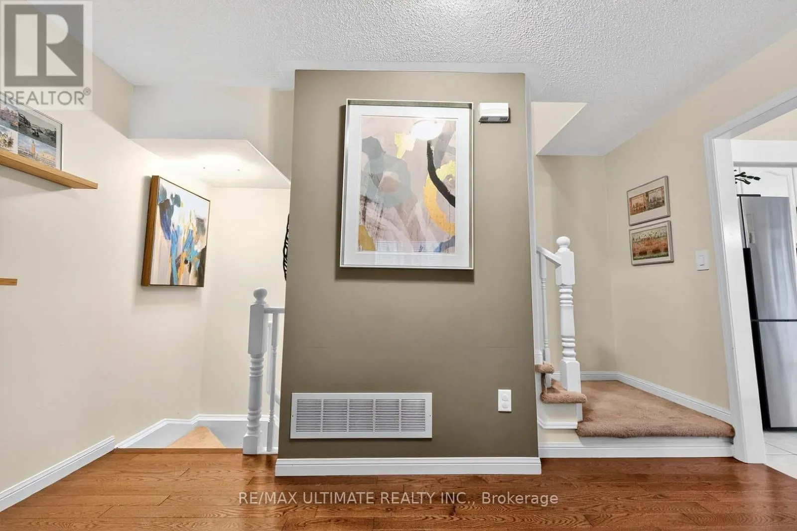 3056 DEWRIDGE AVENUE