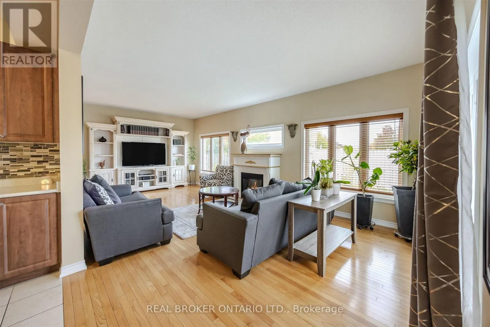 636 SERAFINI CRESCENT