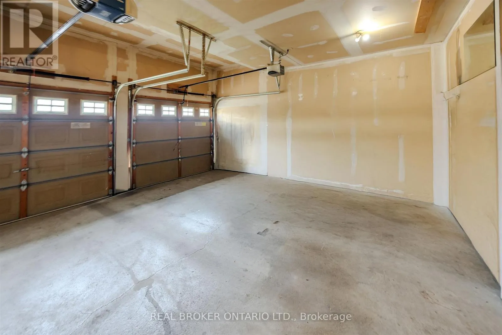 636 SERAFINI CRESCENT