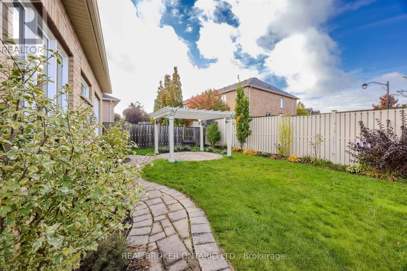 636 SERAFINI CRESCENT