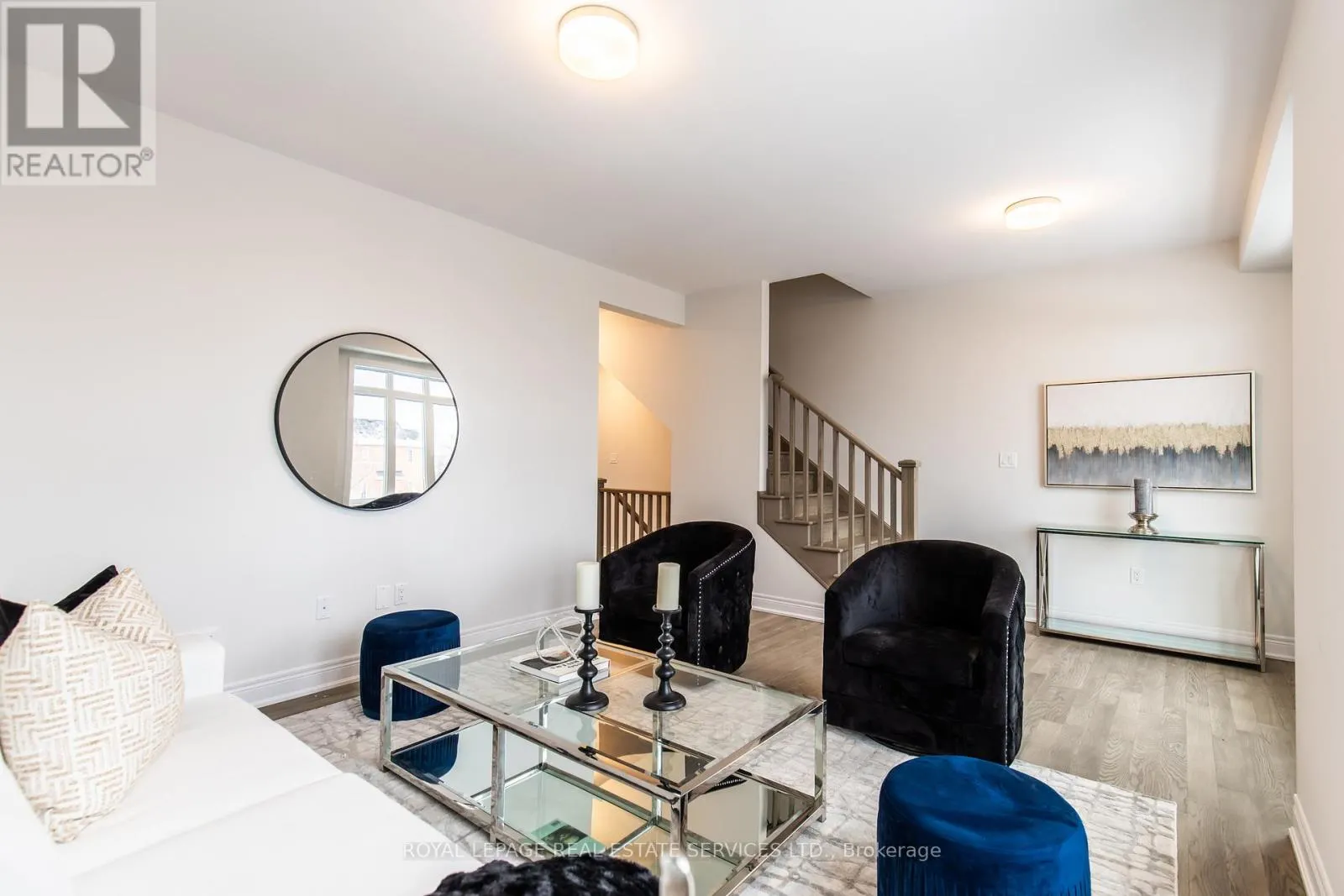 2733 WESTOAK TRAILS BOULEVARD