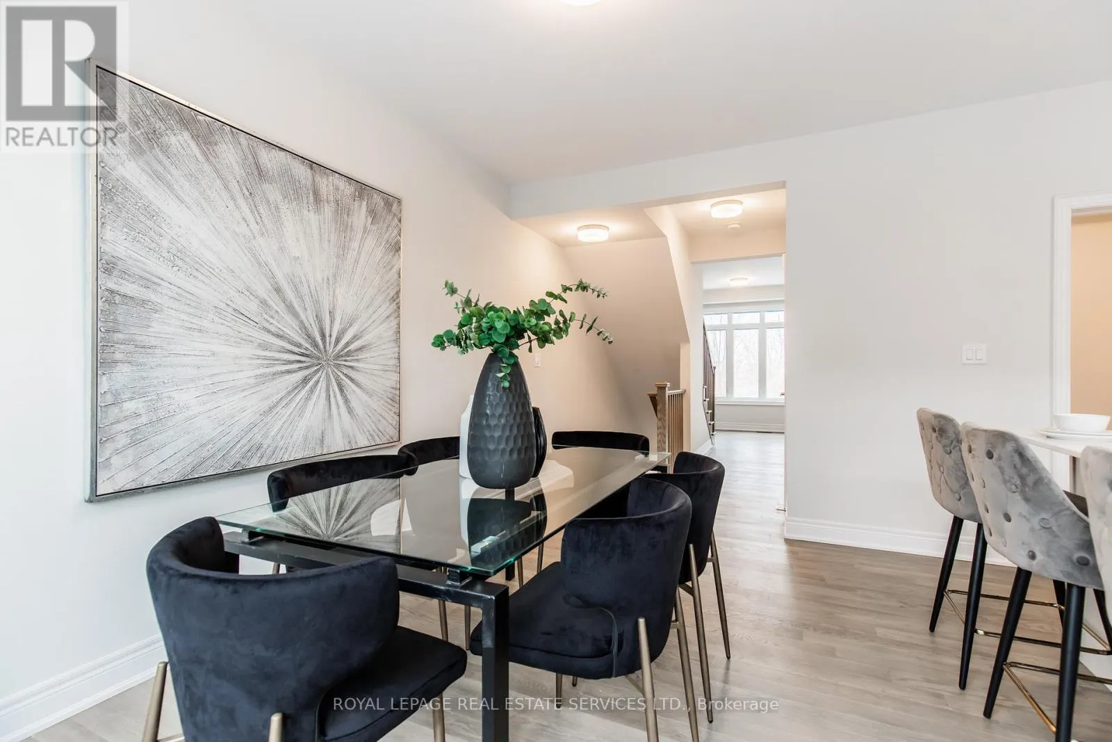 2733 WESTOAK TRAILS BOULEVARD