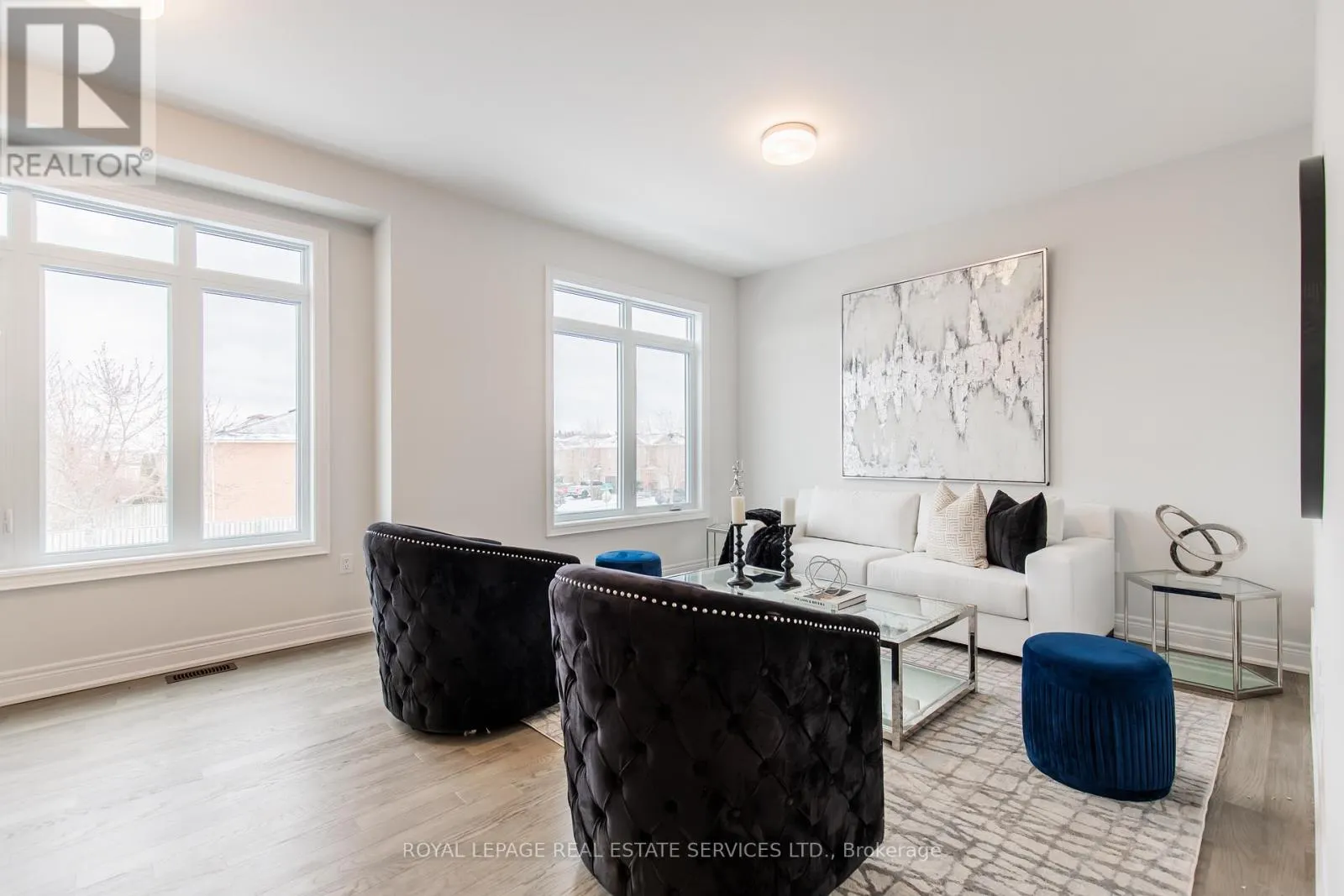 2733 WESTOAK TRAILS BOULEVARD