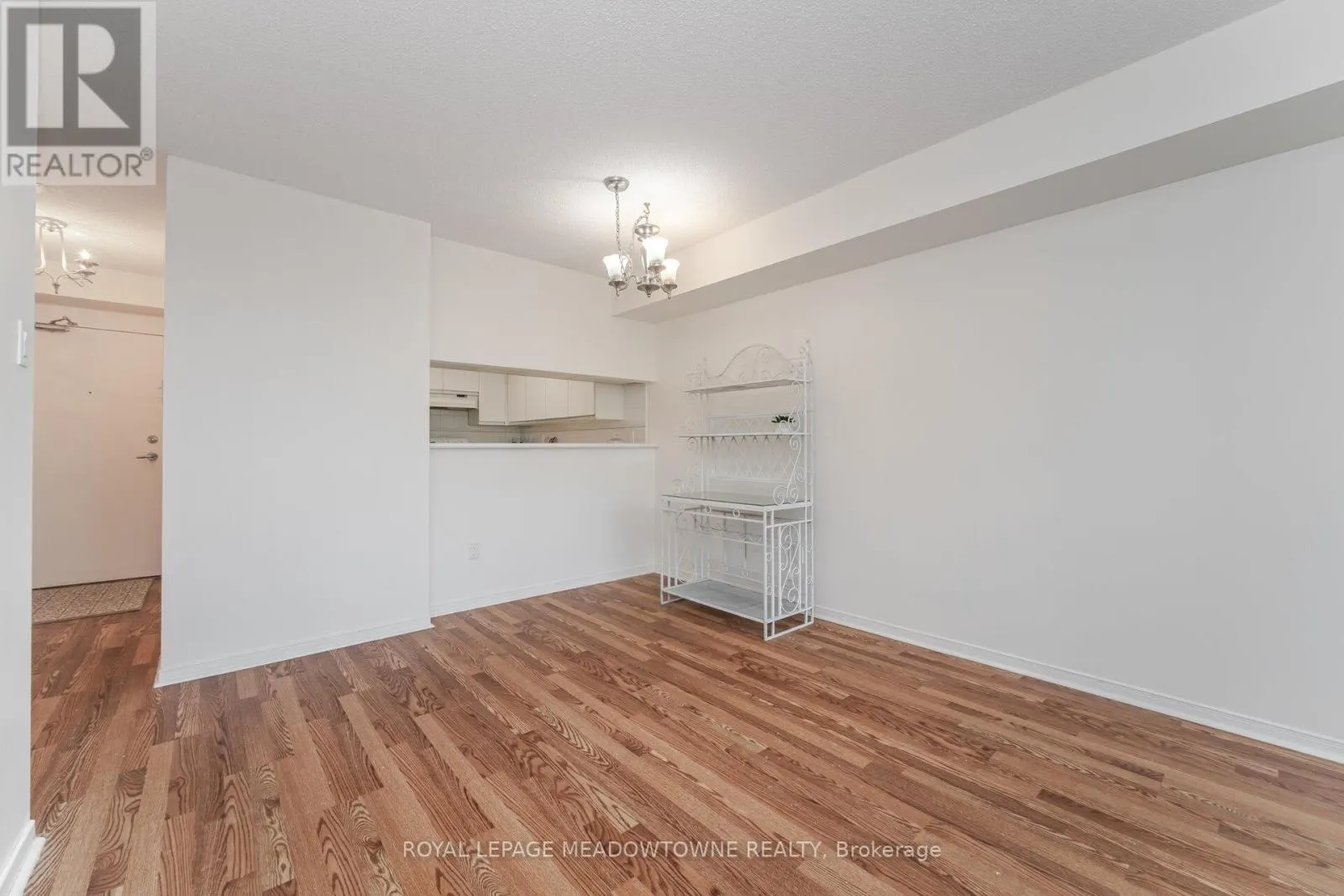 406 - 75 KING STREET E