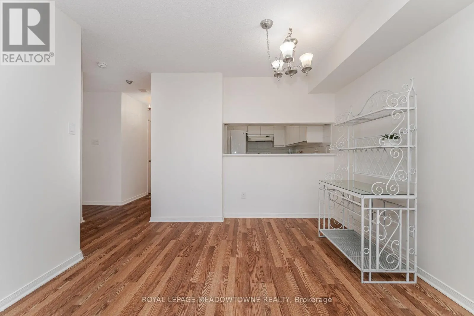 406 - 75 KING STREET E