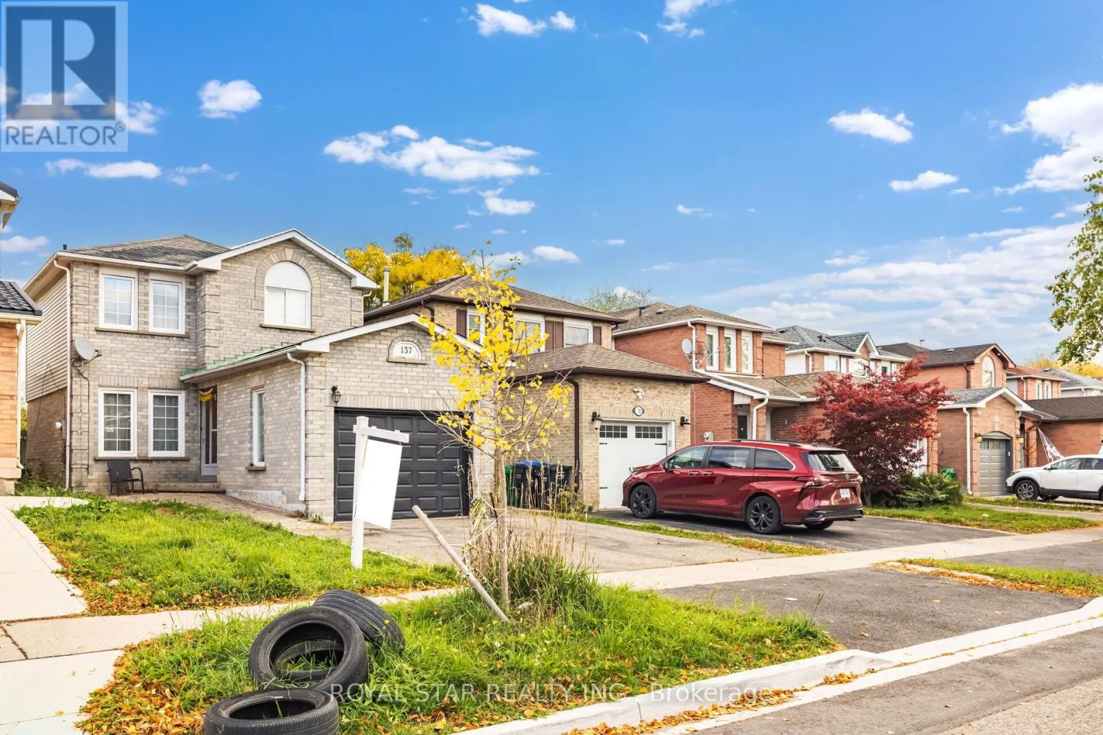 137 ECCLESTONE DRIVE