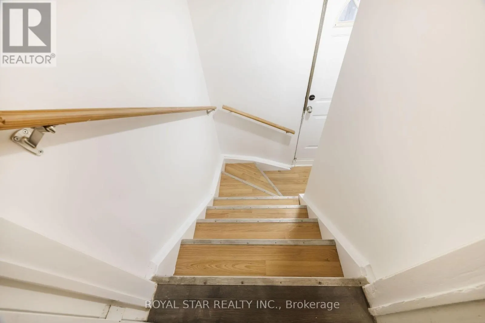 137 ECCLESTONE DRIVE