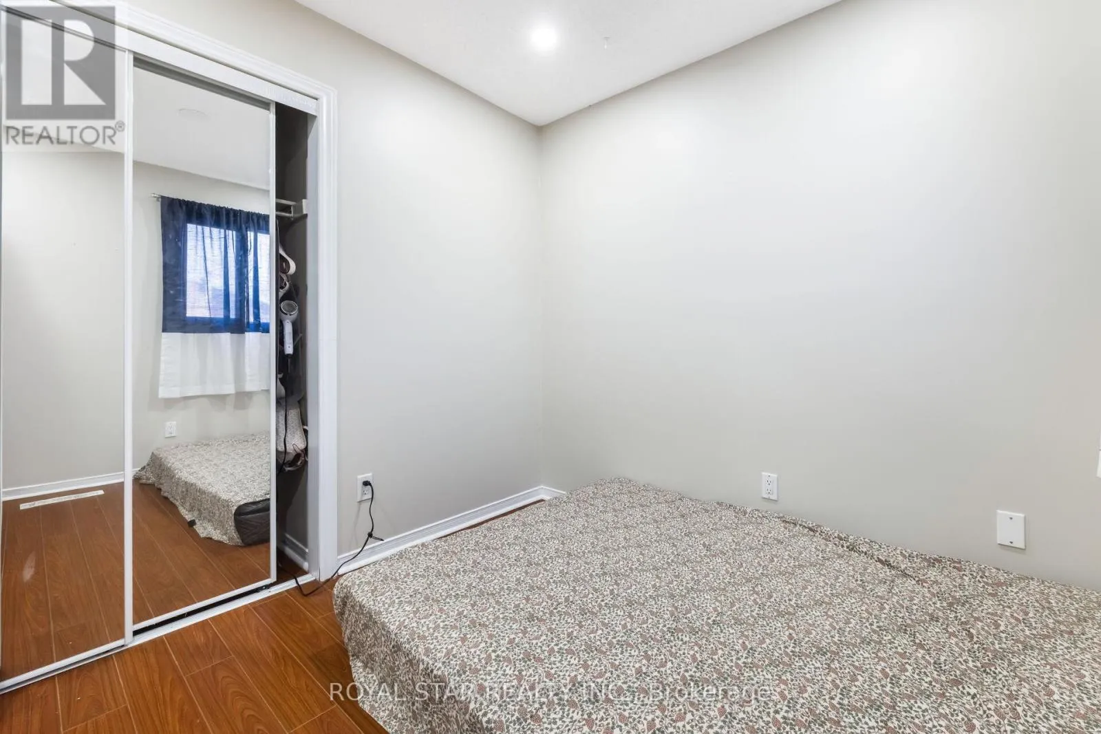 137 ECCLESTONE DRIVE